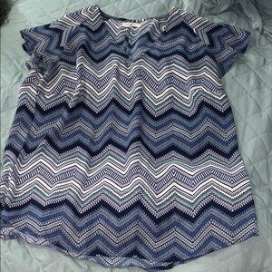Chevron Patterned Blue& purple Top Maurice’s size medium